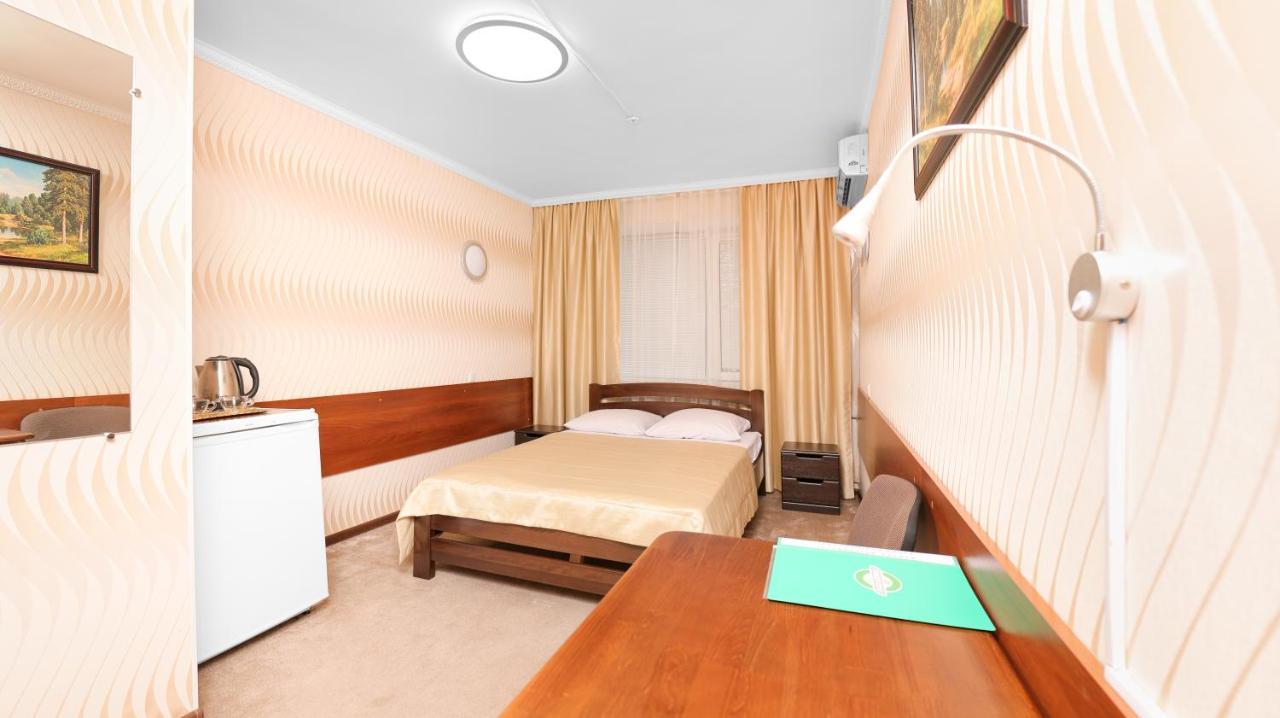 Green City Hotel Mykolajiv Eksteriør bilde