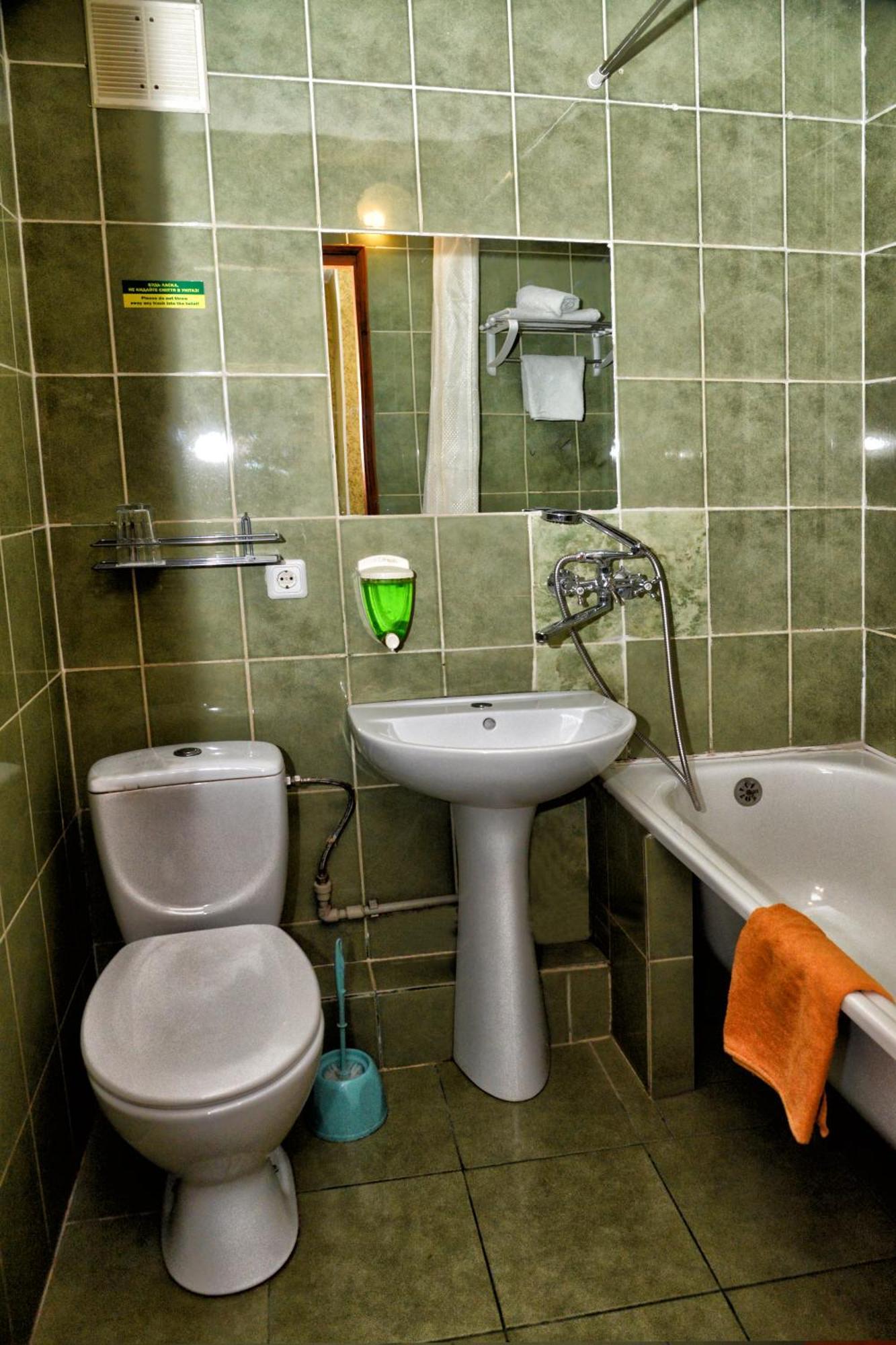 Green City Hotel Mykolajiv Eksteriør bilde